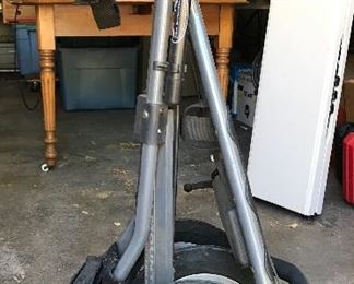 Sun Mountain speed cart for golf clubs, almost new!