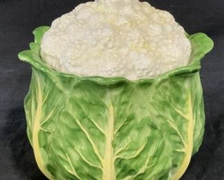 Cauliflower Shaped Lidded Dish
