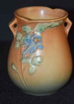 8052 - Roseville 4" Blue Columbine Vase