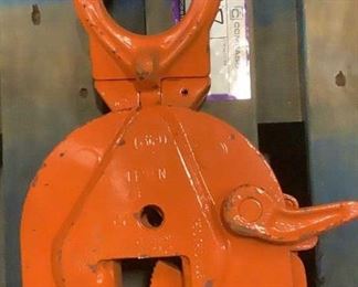 Located in: Carson City, NV
MFG IP
2 Ton Plate Clamp
**Sold as is Where is**