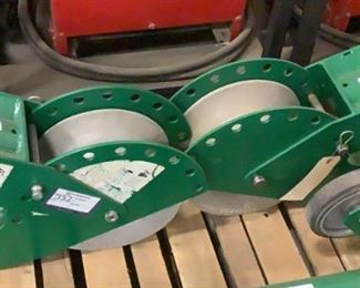 Located in: Carson City, NV
MFG Greenlee
Model 00864/00863
Nose and Elbow Units
**Sold as is Where is**