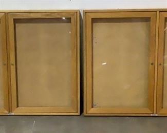 Located in: Chattanooga, TN
MFG Quartet
Cork Board Display Cases
Size (WDH) 48"W x 36"H x 2"D
**No Keys**
**Sold As Is Where Is**