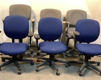 18 Image(s)
Located in: Chattanooga, TN
Office Chairs
Blue AllSteel Chairs Height: 17"-20"
Tan Haworth Chairs Height: 16"-21"
**Sold as is Where is**

SKU: R-FLOOR
Tested-Works