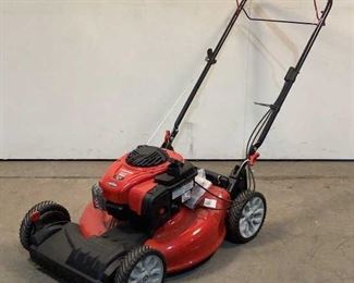 6 Image(s)
Located in: Chattanooga, TN
MFG Troy-Bilt
Model TB200
Power (V-A-W-P) 140cc
21" Self Propelled Gas Lawn Mower
Briggs & Stratton 550E Series
**Sold As Is Where Is**

SKU: E-6-A
Pull Cord Is Locked Up