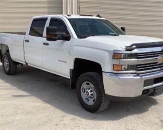 VIN 1GC1KUEG9GF151986 Year: 2016 - Make: Chevrolet - Model: Silverado 2500 - Trim Level: HD - Engine Type: 6.0L - Transmission: Automatic - Miles: 146,022 - Color: White - Driveline: 4WD - Located In: Chattanooga, TN - Operational Status: Runs and Drives Power Windows -  Power Mirrors -  Manual Seats -  Vinyl Interior 