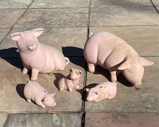 PAINTED PORCELAIN PIG FAMILY | two pigs and three piglets; largest h. 11 x 15 x 8 in.; breaks, missing pieces 