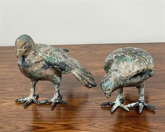 PAIR PATINATED METAL PIGEONS | h. 4-1/2 in. 