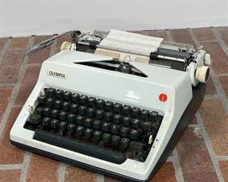 OLYMPIA GERMAN TYPEWRITER | white case, made in West Germany; 