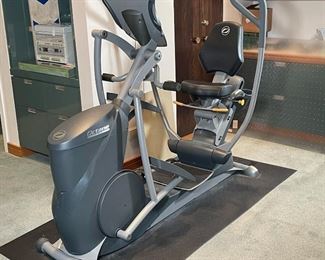 OCTANE FITNESS RECUMBENT ELLIPTICAL | near-new condition, retail nearly $4,000!