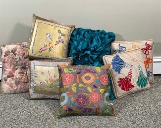 ESTATE LOT of PILLOWS | mostly 14 in. and 16 in square