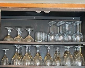 ESTATE LOT WINE & OTHER GLASSES | various sizes, forms, including amber Fostoria coupes, wines, goblets