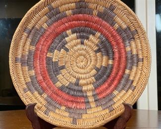 SPIRAL WOVEN BASKET | h. 3 x dia. 14 in.