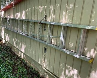 24 ft. Aluminum Extension Ladder with 225 lbs. 
