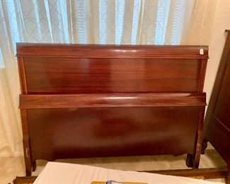 matching full size headboard and footboard with rails
