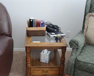 glass top end table
