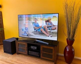 70" Samsung UN70KU6300FXZA