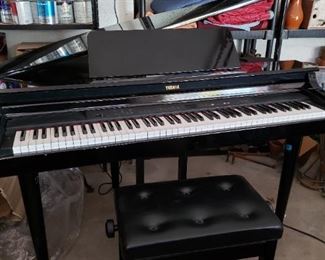 T Yamaha digital grand