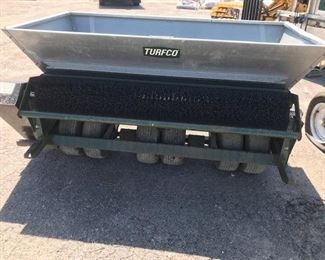 Turfco Spreader
