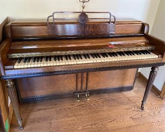 Wurlitzer piano