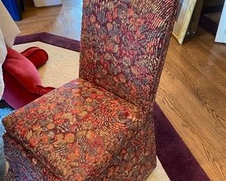 Dining room chair