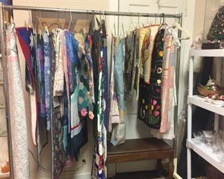 Completed quilts, vintage quilts, quilt tops, etc