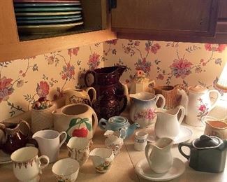 Teapot and pitcher collection 