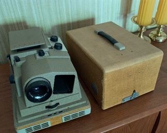 Revere 888 electric projector