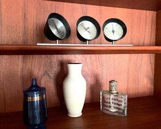 Vintage Honeywell barometer, miscellany