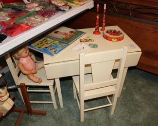 Cute Children's Table for Tea Parties
