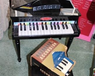 Melissa and Doug Piano and Stool