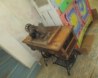 antique SINGER sewing machine