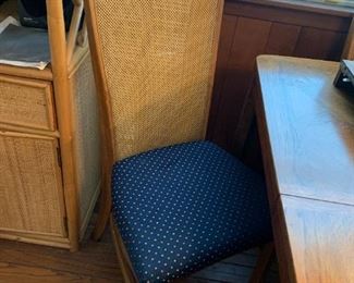 #4	Rectangle Table w/1 leaf w /6 chairs w/cane backs    54-70x38x29.5	 $150.00 
