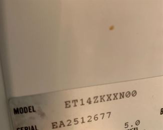 #53	Whirlpool Refrigerator/Freezer on top 14cu Model  ET14ZKXXN	 $60.00 
