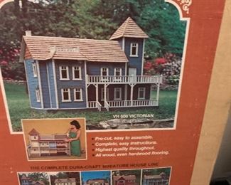 #87	Kit Victorian Doll House 21x47x40 w/2 sets of stairs 10 rooms 	 $30.00 
