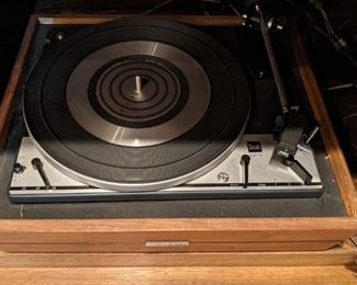 United Audio turntable