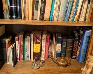 Poetry books by Warren, Yeats and others