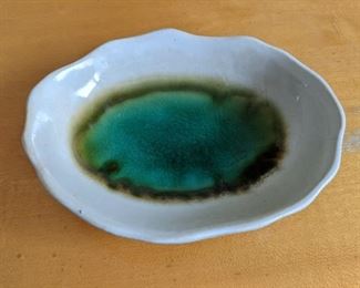 Bennington Potters - Vermont - Three Sides of Man - Abelone dish