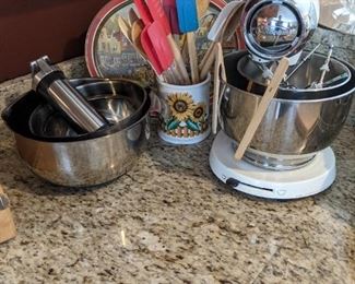 KitchenAid heritage series mixer, cookie press, The Sharper Image stainless mixing bowls with silicone bottoms
