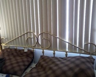 120. king size brass bed $50