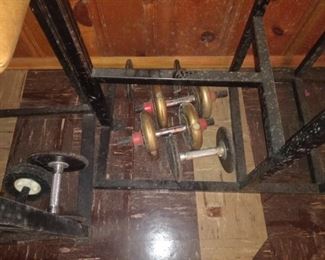 bar bells go with bench 