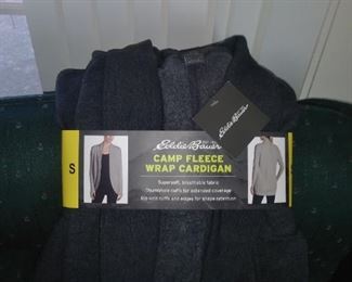 229. new  size small $8