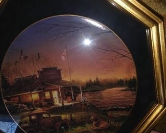 3. NICE COLLECTOR'S PLATE AND PLATE HOLDER FRAME $12