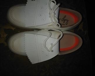 244. bowling shoes size 6 new  $5