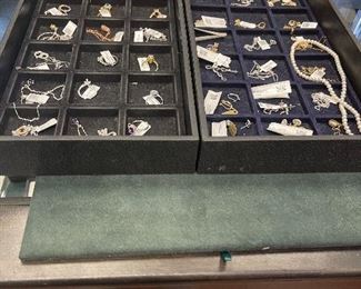 VERY LARGE JEWELRY COLLECTION FROM RECENTLY DECEASED JEWELER