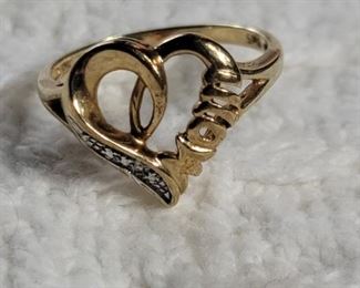 39. 10K Yellow Gold Diamonds Heart Mom Ring sz 7.5 TW 2.3g $120