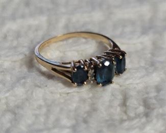 71. 14K Yellow Gold Diamonds & Aquamarine Ring sz 5.5 TW 2.2g $120