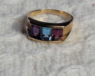 70. 14K Yellow Gold Blue Topaz, AMethyst Band Ring sz 10.25 TW 6.1g $250