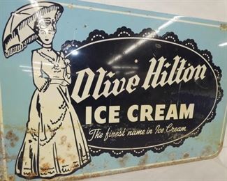 VIEW 5 36X24 OLIVE HILTON ICE CREAM