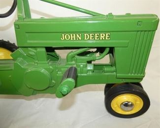 VIEW 2 SMALL #60 JD PEDAL TRACTOR