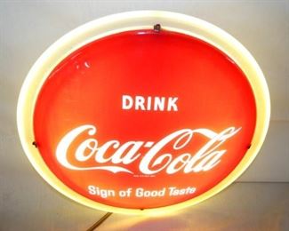 VIEW 3 16IN COKE NEON BUTTON